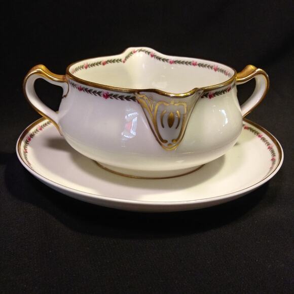 Haviland Limoges Schleiger 985 Gravy Boat w/ Attached Plate Pink Roses Gold - Picture 1 of 16